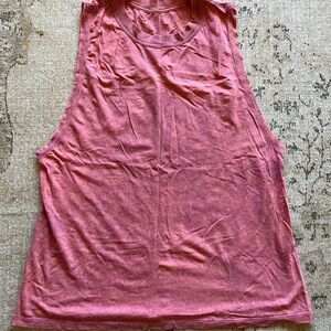 Lululemon Sleeveless Crewneck Tank Top - Pink
